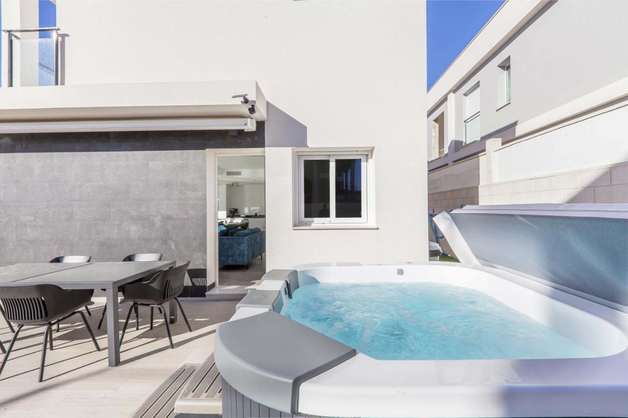 Casa Bos Dolpfin Wellness Luxury Entire Villa Pool & Jacuzzi Gran Alacant Near Beach Puerto Marino Eksteriør billede
