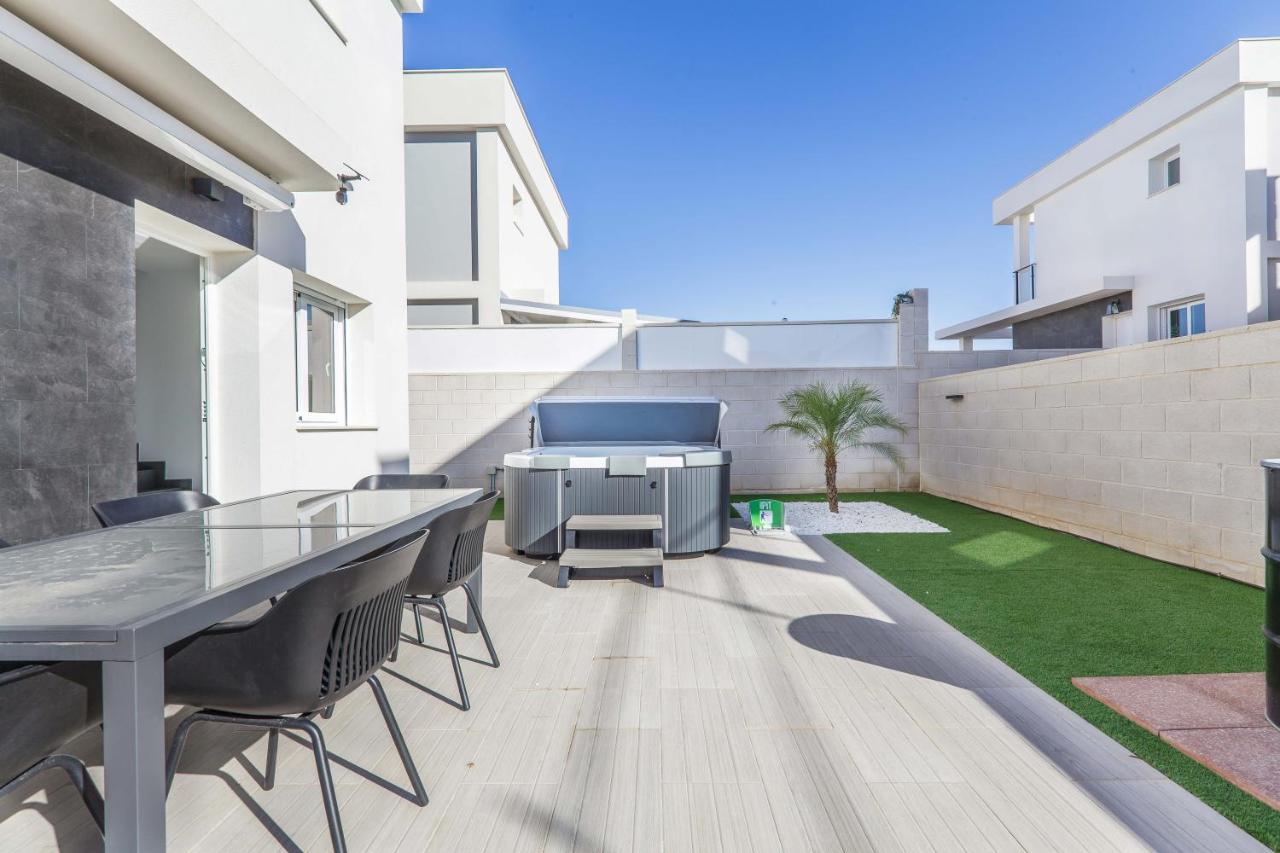 Casa Bos Dolpfin Wellness Luxury Entire Villa Pool & Jacuzzi Gran Alacant Near Beach Puerto Marino Eksteriør billede